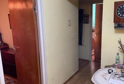 Apartament cu 3 camere decomandat în Central - 1
