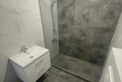 Apartament cu 3 camere semidecomandat în Central - 13