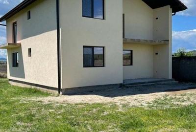 Casa de vanzare in Drobeta Turnu Severin Casa de vanzare in Drobeta Turnu Severin - 1