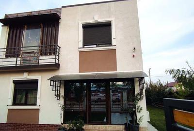 Casa 4 camere P+1, Lumina