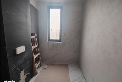 Apartament cu 3 camere decomandat în Central - 3