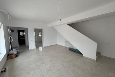 Casă individuală cu 5 camere cu Canalizare în Theodor Pallady - 4