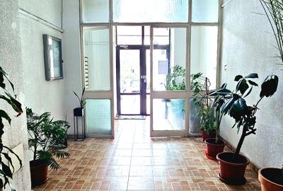 Apartament cu 4 camere decomandat în Decebal - 24