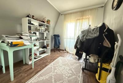 COMISION 0% Apartament spatios, 3 camere, semidecomandat - Girocului - 2