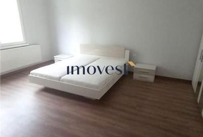 Apartament cu 3 camere în Central - 2