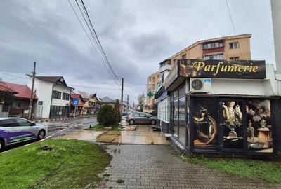 Inchiriere spa?iu comercial, situat in Targu Jiu, strada 1 Decembrie 1918 - 1
