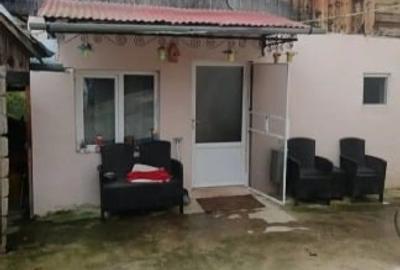 Casa de vânzare în Orașul Câmpeni. - 2