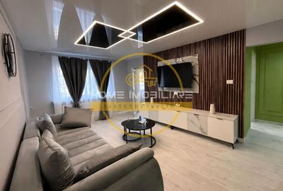 Apartament cu 3 camere decomandat, mobilat în Nicolina