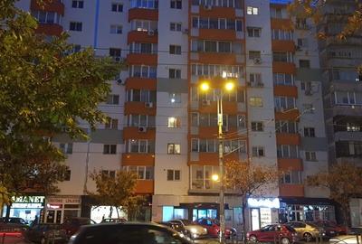 Spațiu comercial, de 42 mp, în Moșilor - 4