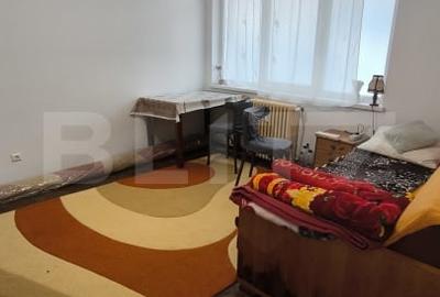 Apartament 2 camere, semidecomandat, parter inalt, 45 mp, zona Ultracentral - 1
