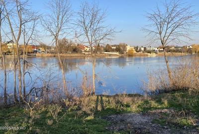 Mogosoaia - La lac - Str. Martha Bibescu, 4.566 mp, deschidere 40 ml! - 11
