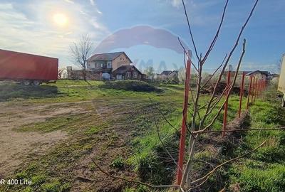 Teren Construcții intravilan de 750 mp, în Ghermănești