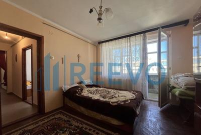 Apartament cu 3 camere decomandat în Cornișa - 3