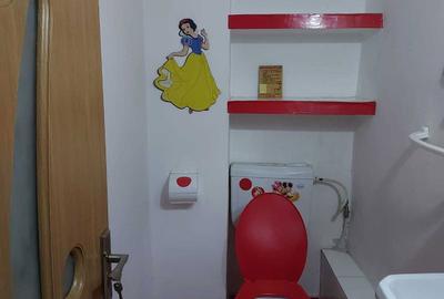 Apartament cu 3 camere semidecomandat în Rovinari - 6