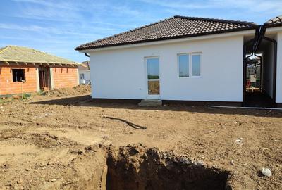 Casă individuală cu 3 camere cu Teren 300 Mp în Exterior Vest - 14