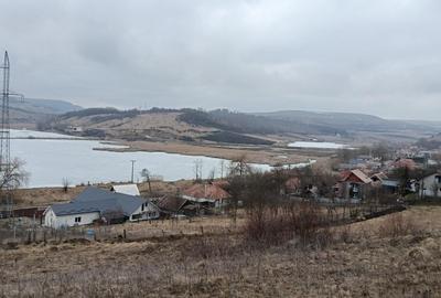 Teren agricol intravilan de 900 mp, în Mărtinești - 2