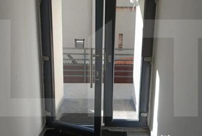 Apartament cu 3 camere decomandat în Andronache - 3