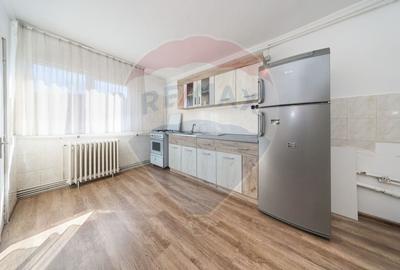 Apartament spatios cu 2 camere de vanzare - 4
