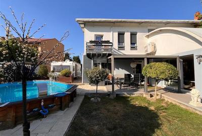 Casă cu 7 camere cu Teren 820 Mp în Central - 24