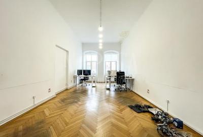 Apartament o camera de vanzare in Centru, Cluj Napoca Apartament o camera de vanzare in Centru, Cluj Napoca - 2