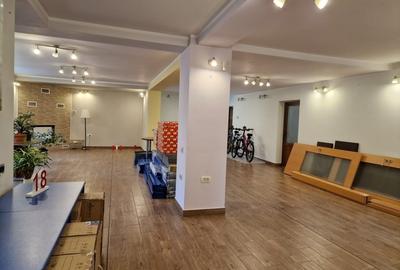 Casa rezidentiala + Spațiu comercial | 741 mp utili | Teren 906 mp - NEGOCIABIL - 14