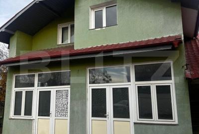 Spațiu comercial, de 140 mp, în Central - 6