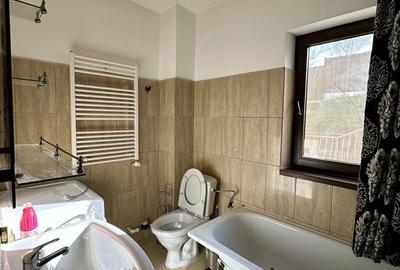 Apartament cu 3 camere în Bucium - 10