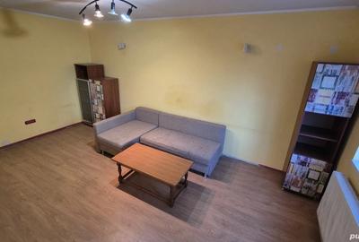 Vand apartament cu 3 camere, situat la etajul 2 din 4, in zona Lipovei - 7