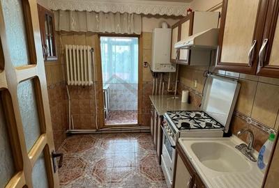 Apartament cu 2 camere decomandat în Nicolina - 5