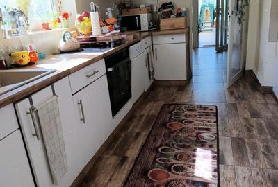 Casă cu 6 camere cu Teren 2000 Mp în Săcălaz - 1