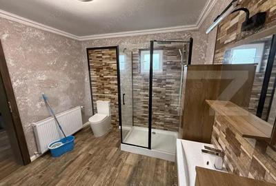 Casă cu 3 camere cu Teren 3082 Mp în Central - 13