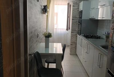 Vanzare apartament 3 camere confort 1 - 7