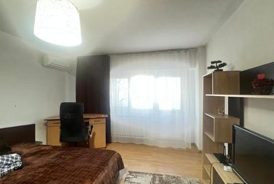 Garsoniera Mall Vitan, 10 minute de metrou, mobilata si utilata modern, libera - 5