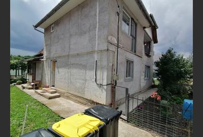 Casă cu gradina 1255mp cu sere, Copaceni , 25km de Cj-N,comision 0% - 15