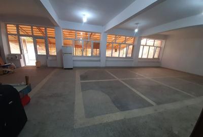 Spațiu comercial, de 1,390 mp, în Exterior Vest - 2