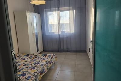 Apartament cu 9 camere semidecomandat în Berceni - 10