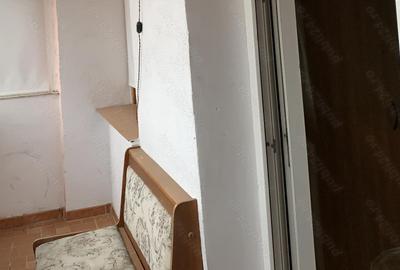 Apartament cu 2 camere decomandat în Arcu - 3
