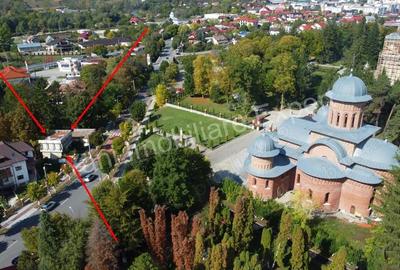 Spa?iu comercial de inchiriat in Curtea de Arge? vizavi de Manastirea Curtea de Arge?. - 4