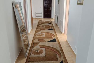 Apartament cu 4 camere decomandat, mobilat în Calea Moldovei - 3