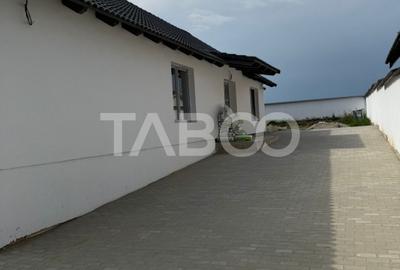 Casa individuala cu 4 camere pe un singur nivel in Sura Mica - 7