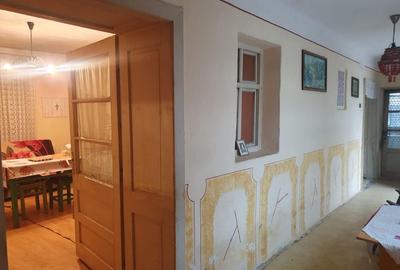 Casă cu 3 camere în Satu Nou - 4