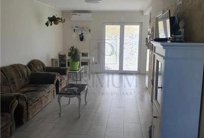 Duplex cu 3 camere cu Teren 250 Mp în Sânmihaiu Român - 4