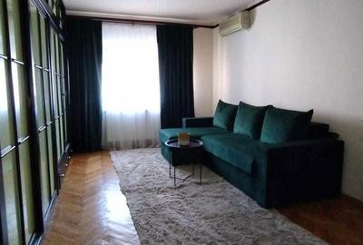 Apartament cu 2 camere în Piața Centrală - 1