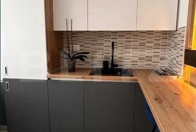 Penthouse cu 3 camere, 67 mp, terasa panoramica, zona Coresi - 2