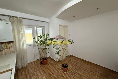 Apartament cu 3 camere decomandat în Central - 6