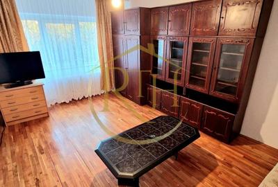 Ofer spre închiriere apartament 3 camere,2 bai, zona Lipovei, 400 euro/lună. - 3