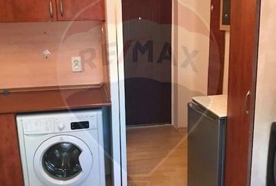 Garsonieră de vânzare 17 mp, etajul 2, zona UTA - 3