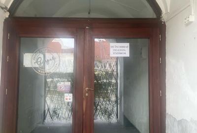 Spațiu comercial, de 16 mp, în Central - 5