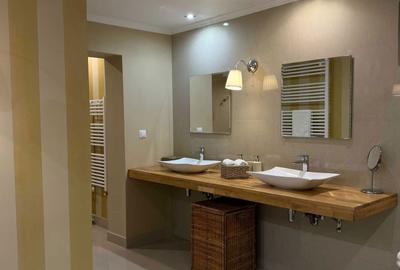 Apartament cu 2 camere decomandat în Central - 2