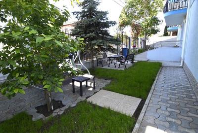 Casă cu 4 camere în Central - 2